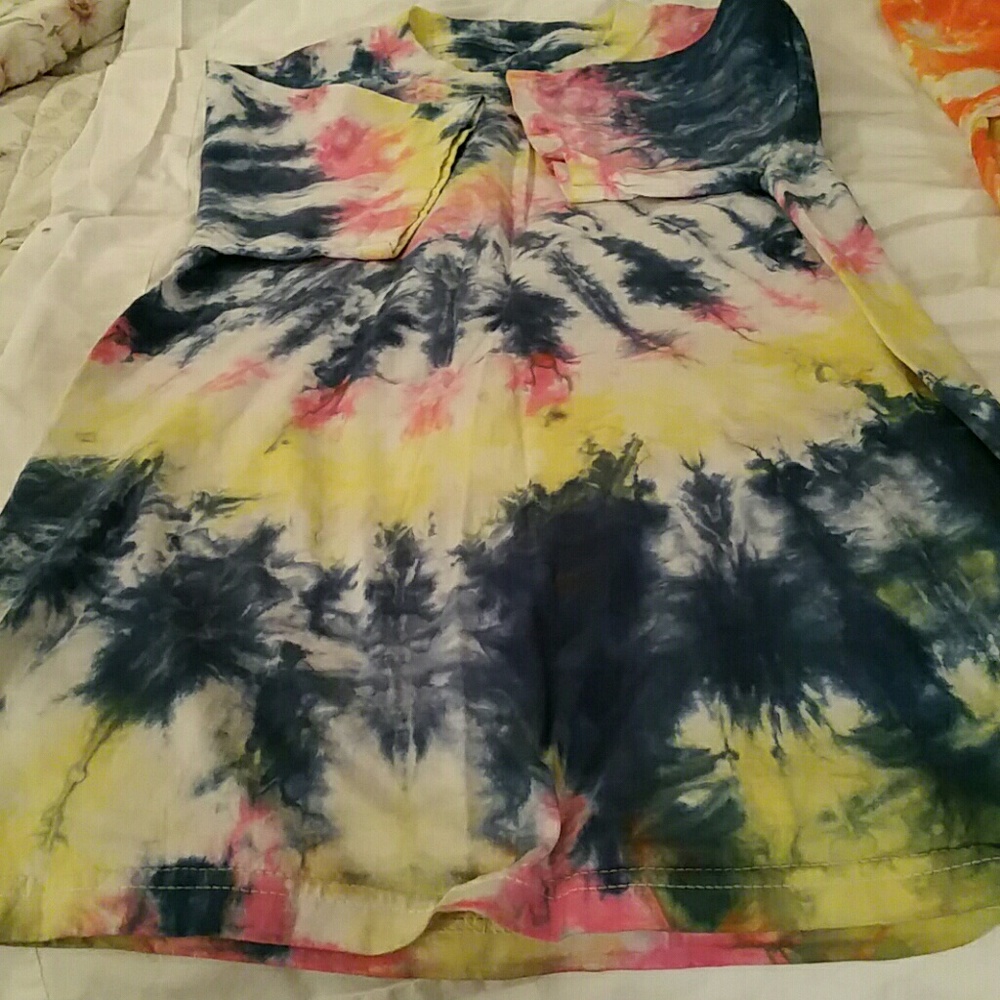 3X20.   slightly used tie dye shirts